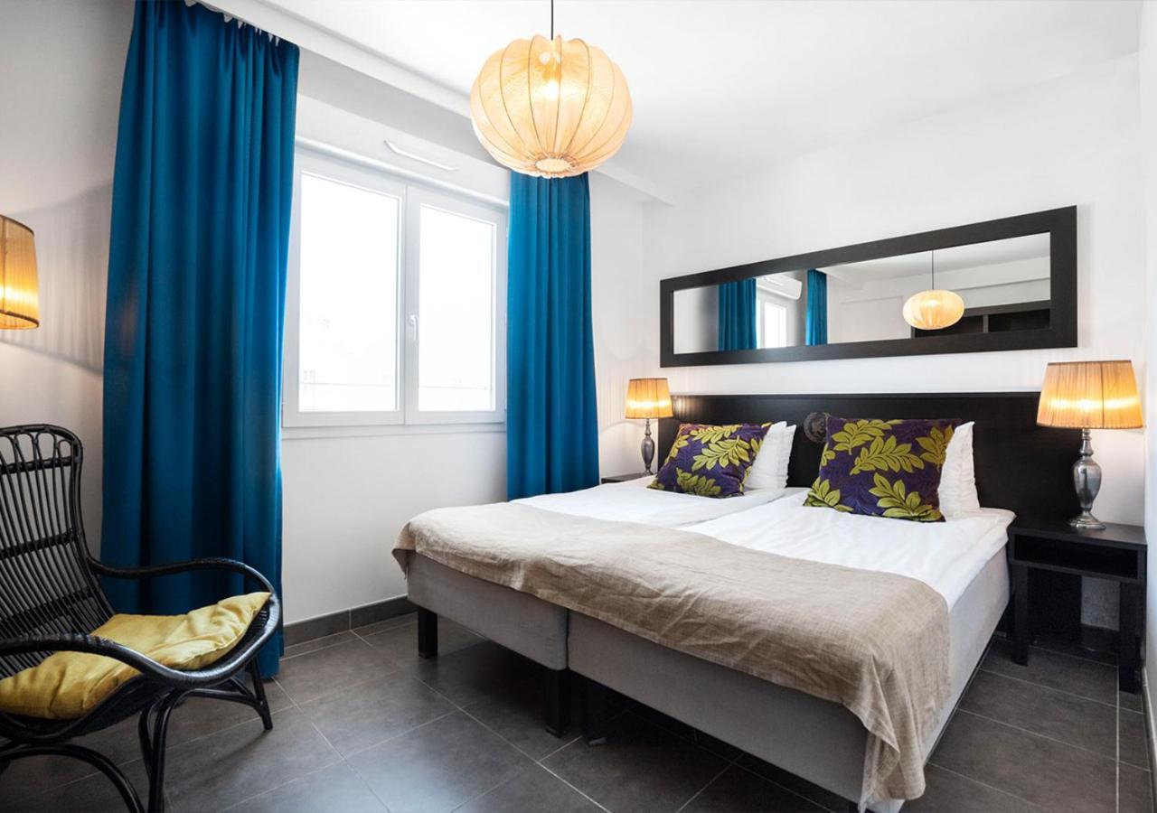 Langley Napoleon Bonaparte Hotel