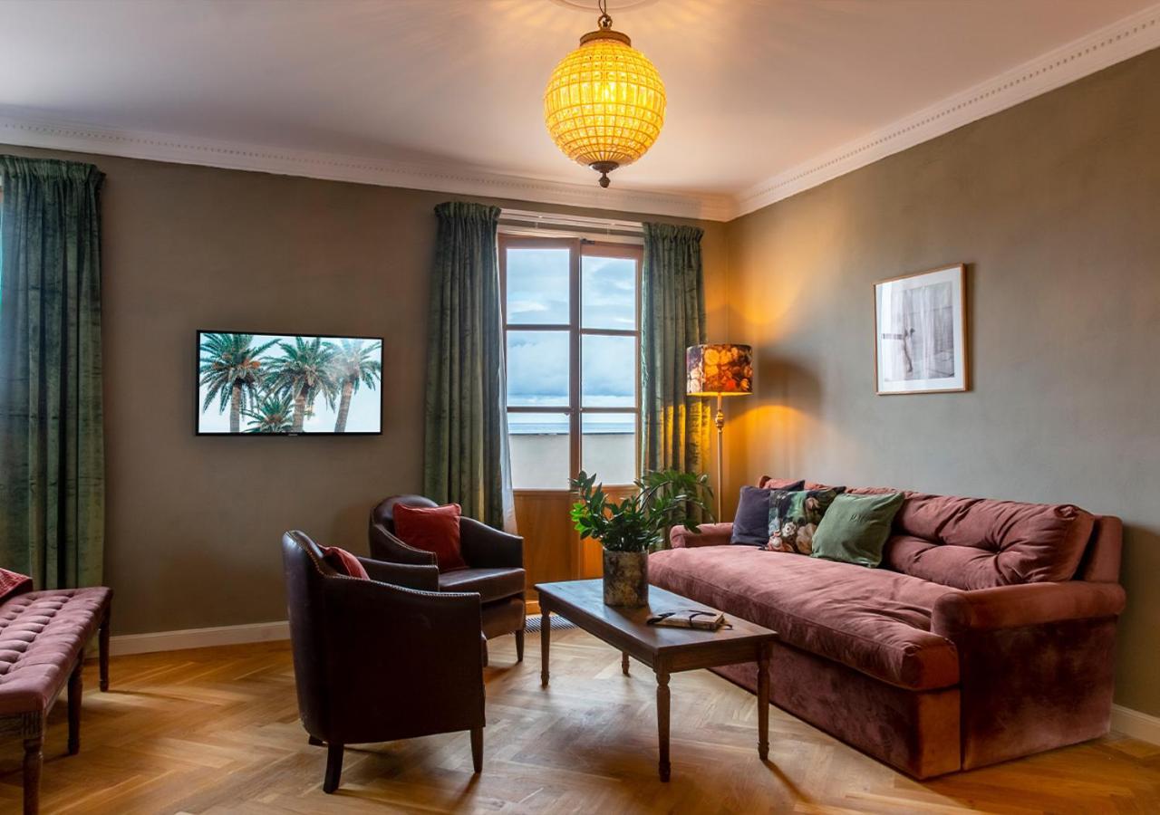 Langley Napoléon Bonaparte Hotel 3*